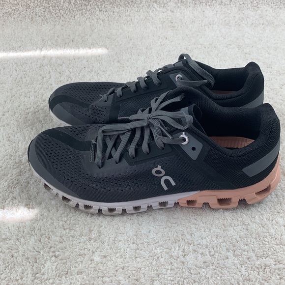 ON RUNNING WOMEN'S CLOUDFLOW - Picture 3 of 8